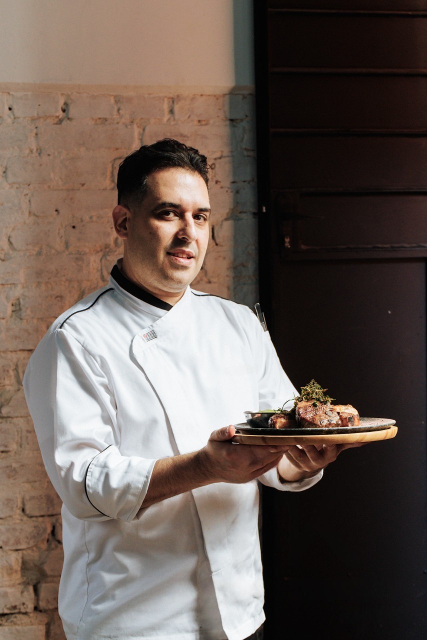 Chef Rodrigo Libbos